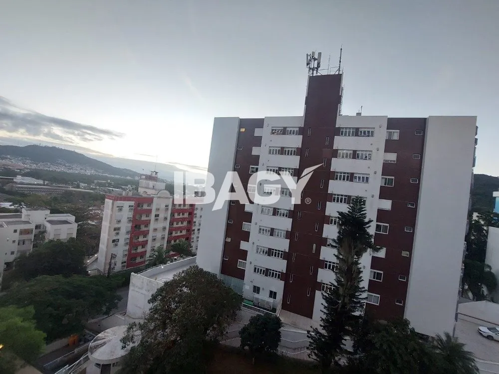 Квартира з 2 спальнями та відкритою кухнею з газом — photo 9