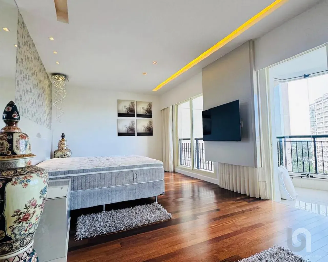 Apartamento de 289 m² com vista para a água e banheira — photo 17