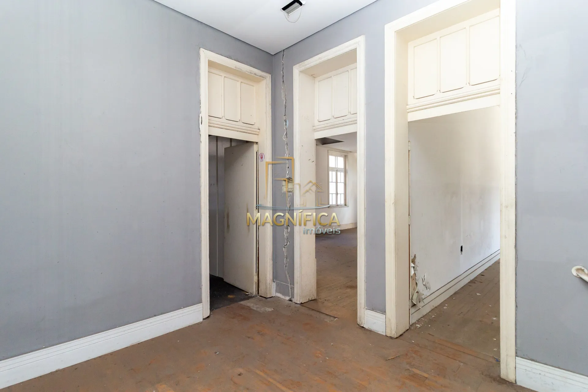 Commercial house with 1 bedroom and balcony, 501 m² — photo 32