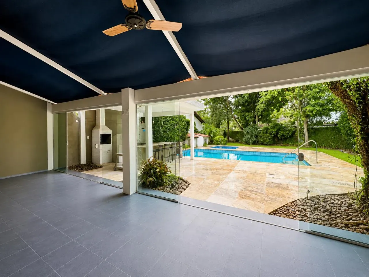 Casa para locação 647 m² com 5 quartos e 2 suítes — photo 45