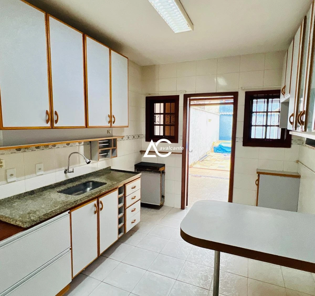 Дом 200 м² с отдельной кухней и 3 парковками — photo 25