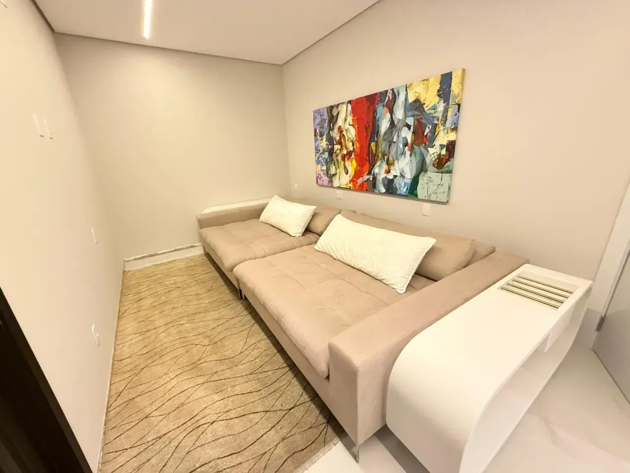 Furnished penthouse with terrace and balcony built-in grill