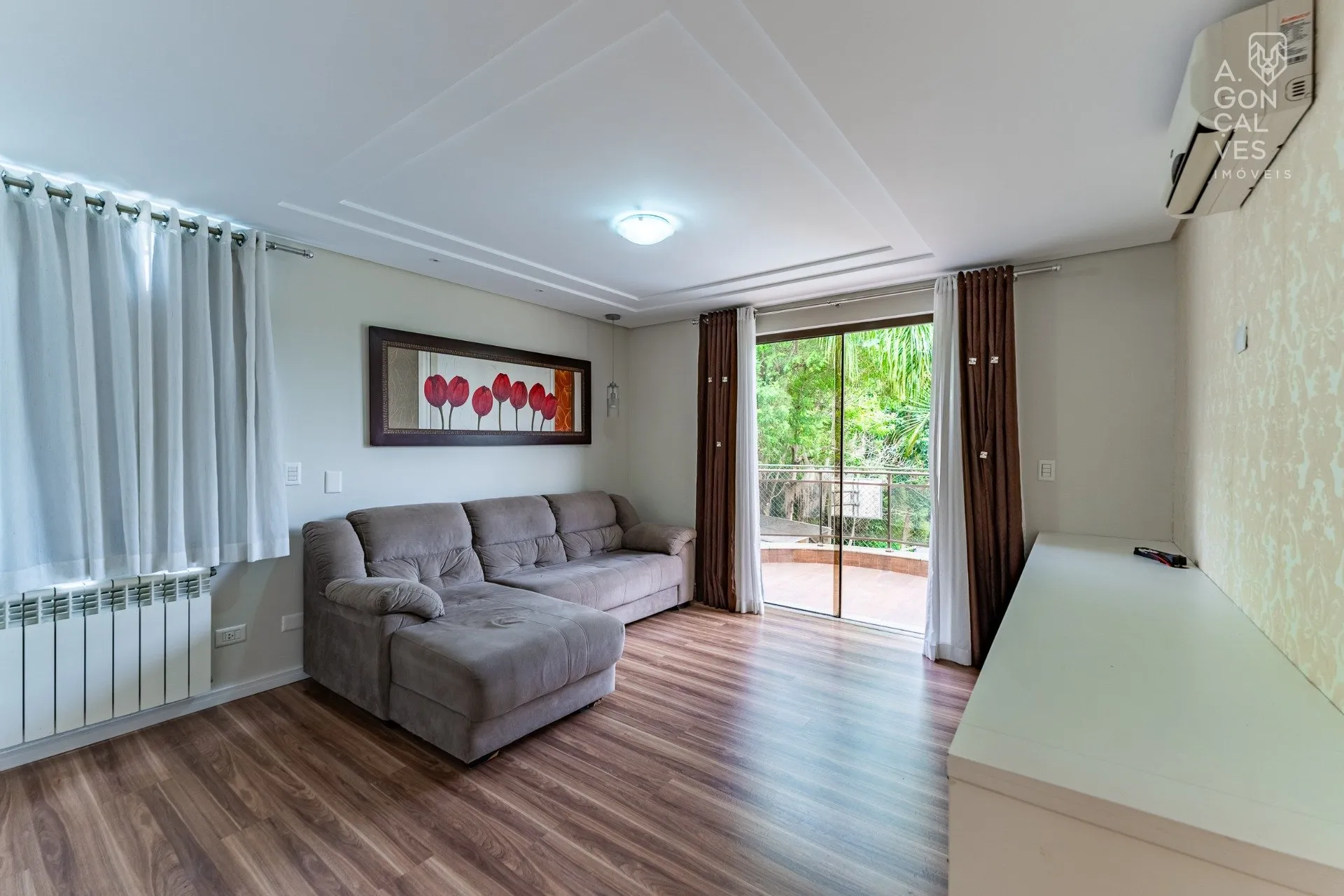 Unfurnished house with 4 bedrooms and 5 bathrooms — photo 16
