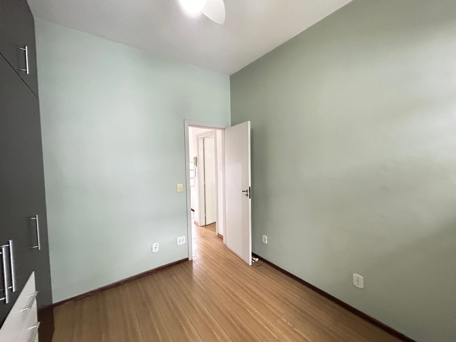 Home office in a 3-bedroom house, 150 m² — photo 22