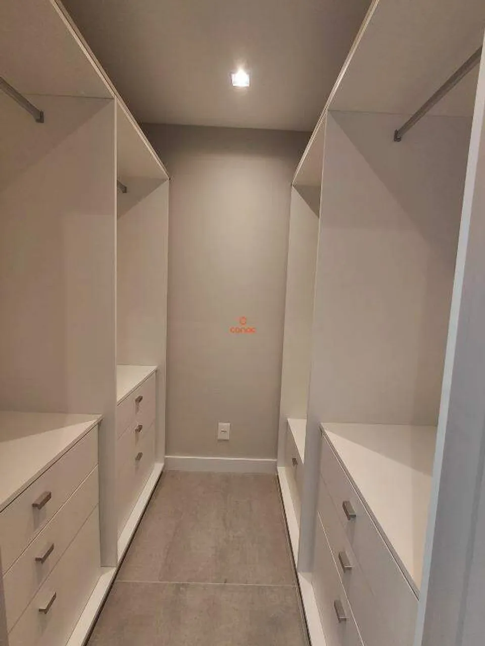 Apartment with 3 bedrooms, 2 bathrooms and enclosed balcony — photo 14