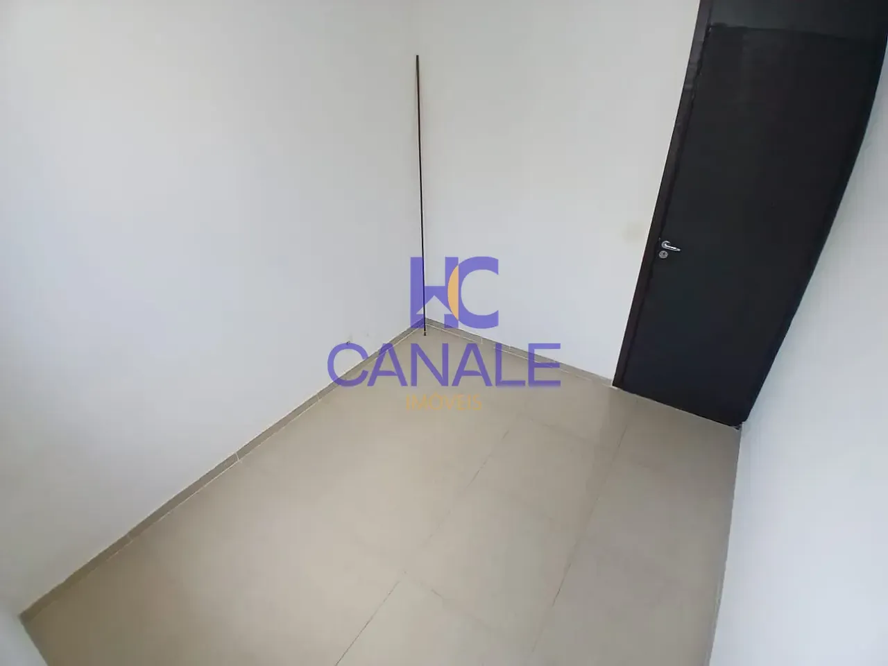 Apartamento com 3 quartos, 1 banheiro e cozinha separada — photo 10
