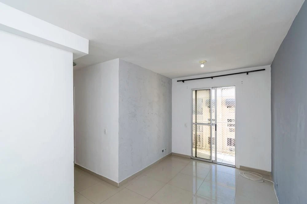 Apartamento de 2 quartos em condomínio com piscina — photo 5