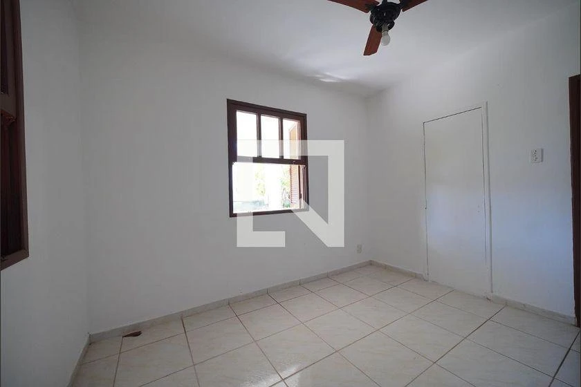 Casa de 2 dormitorios y 120 m² — photo 4