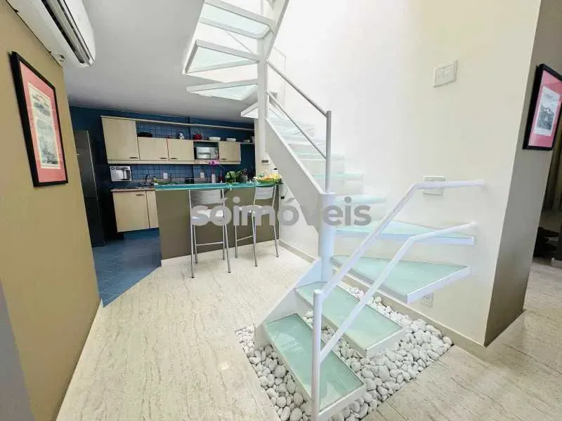 Furnished apartment, 207 m², with floor-to-ceiling windows — photo 26