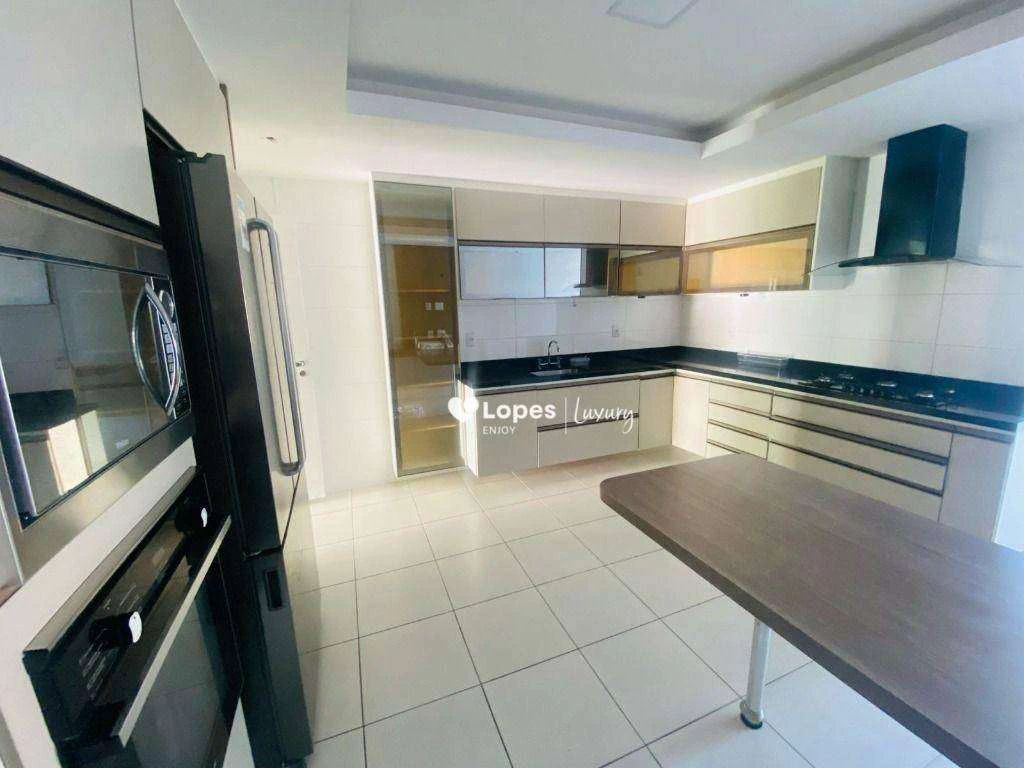 Furnished apartment with 4 bedrooms and mountain views — photo 9