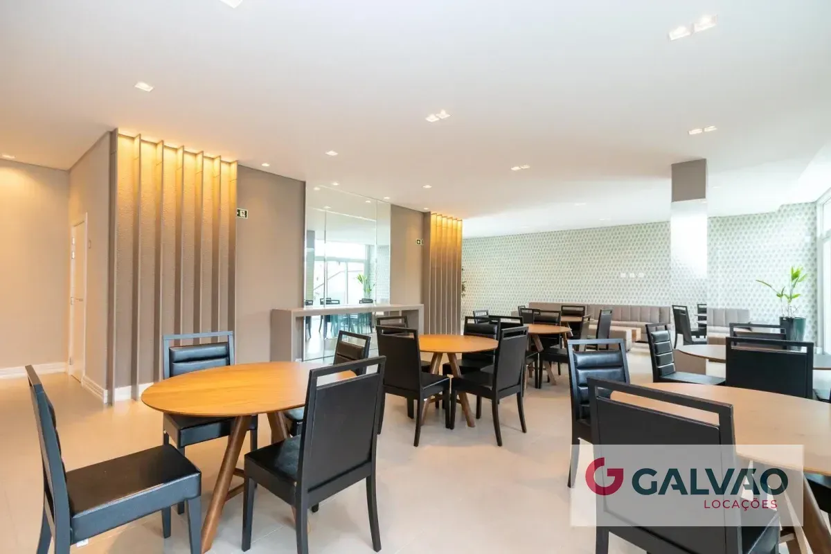 Furnished apartment, 91 m², with floor-to-ceiling windows — photo 39
