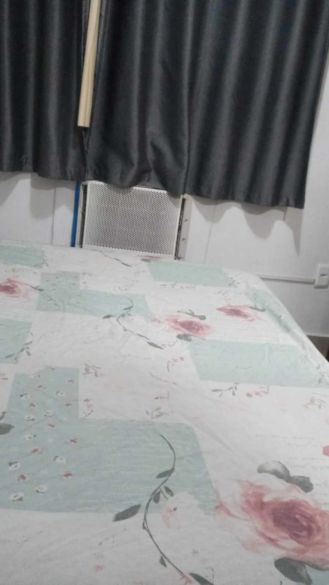 Apartamento amueblado de 2 dormitorios con ducha de vidrio — photo 12