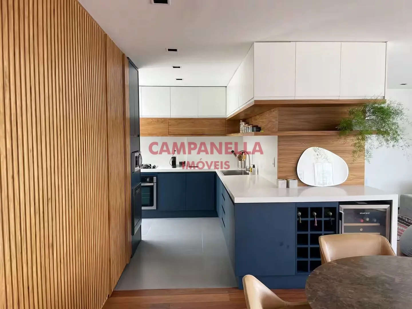 Furnished apartment with 3 bedrooms and open kitchen — photo 10