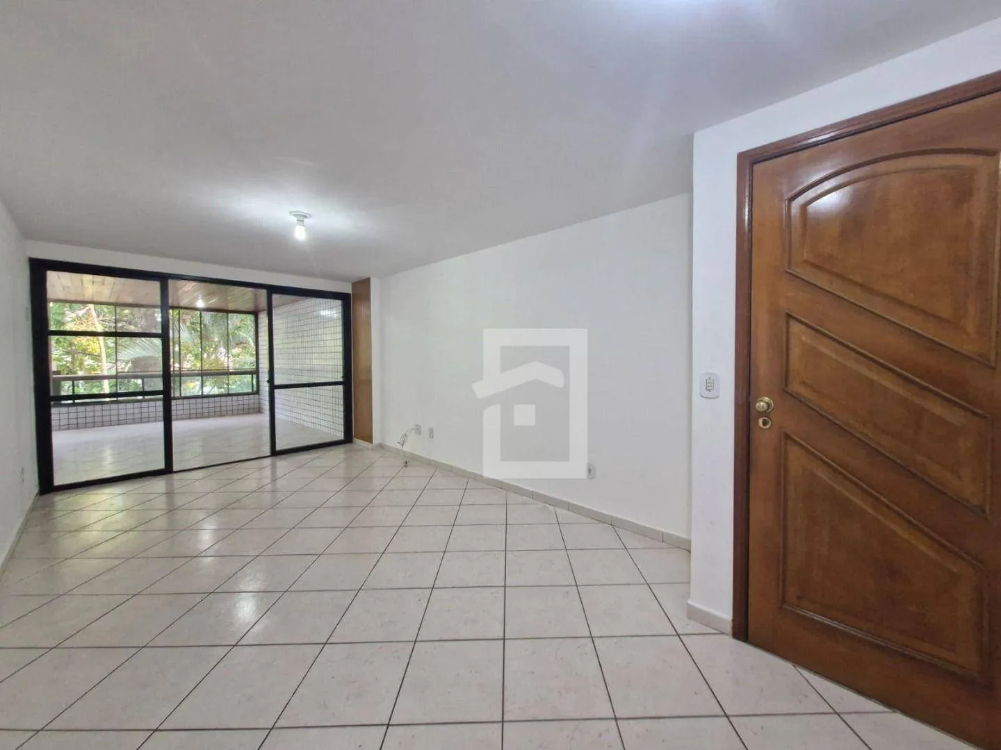 Apartamento com 2 quartos e 2 banheiros — photo 5