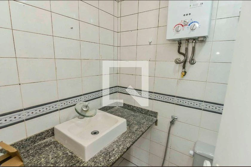 2-bedroom apartment with a mountain view in Rio de Janeiro — photo 35