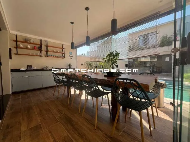 House with 4 bedrooms and open-plan gas kitchen — photo 15