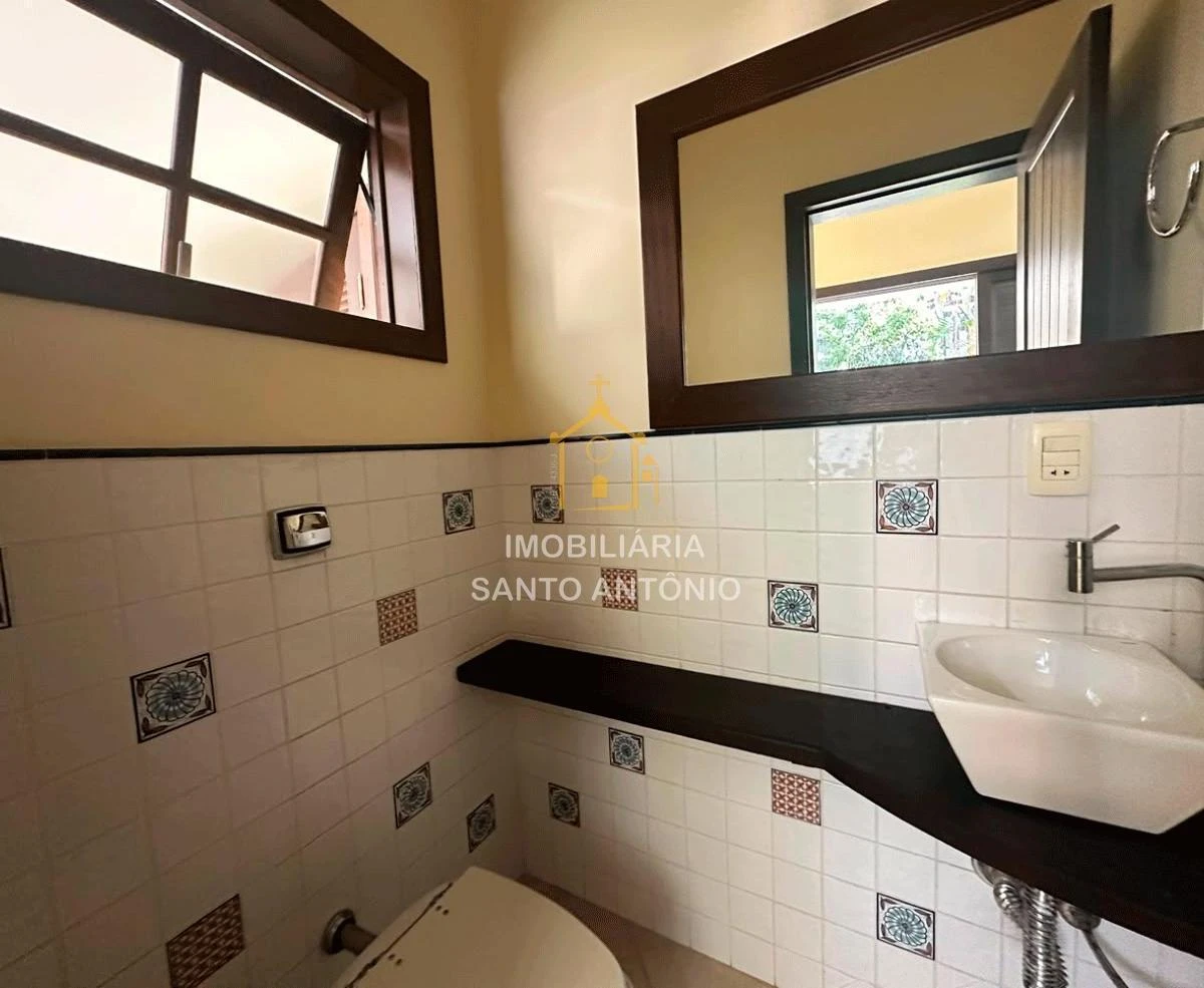 Ванна та 4 спальні: будинок 377 м² — photo 29