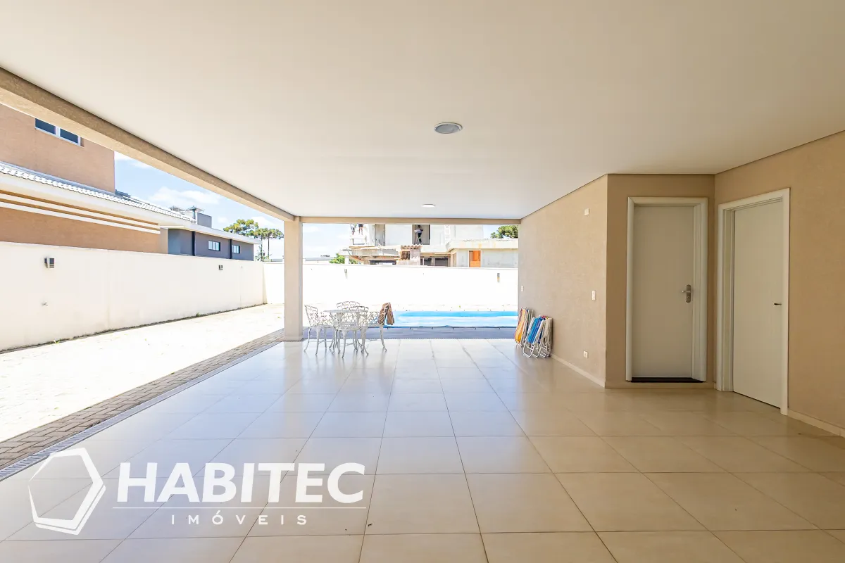 Residential house with 4 bedrooms and an integrated kitchen — photo 47
