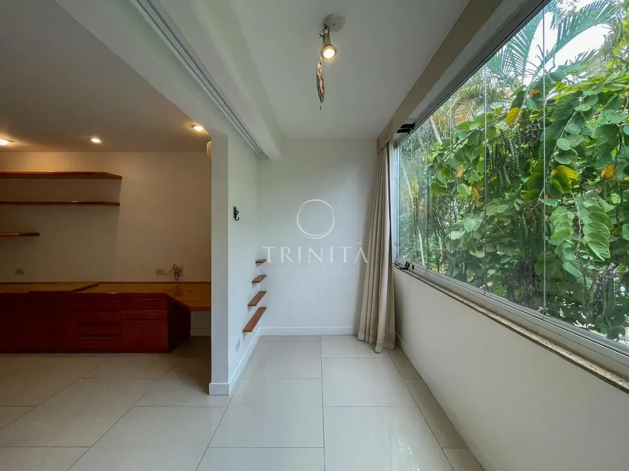 House for rent with 4 bedrooms and 5 bathrooms — photo 12