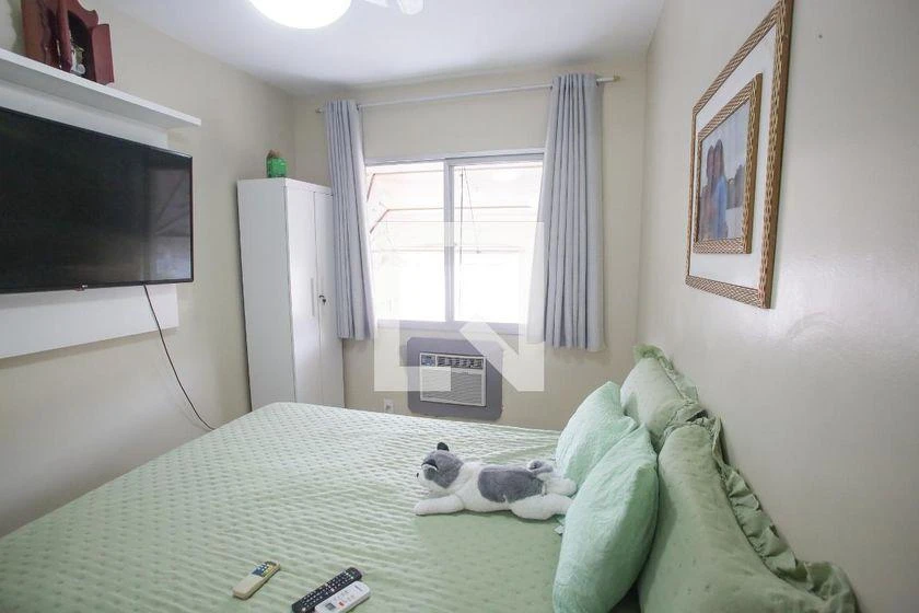 Apartamento amueblado de 2 dormitorios con cocina abierta — photo 10