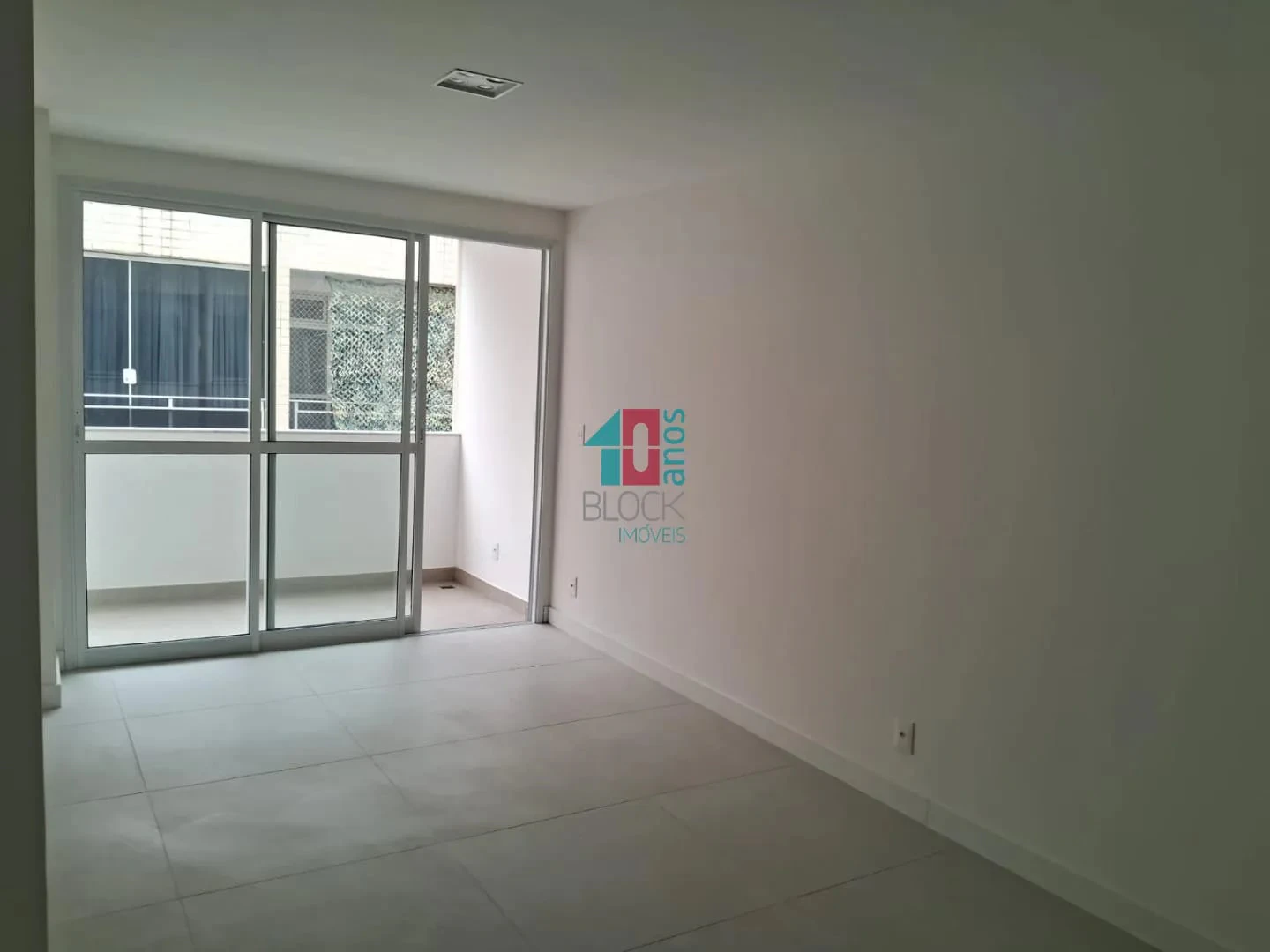 Квартира: 3 спальні, 1 з власною ванною кімнатою, 84 м² — photo 14