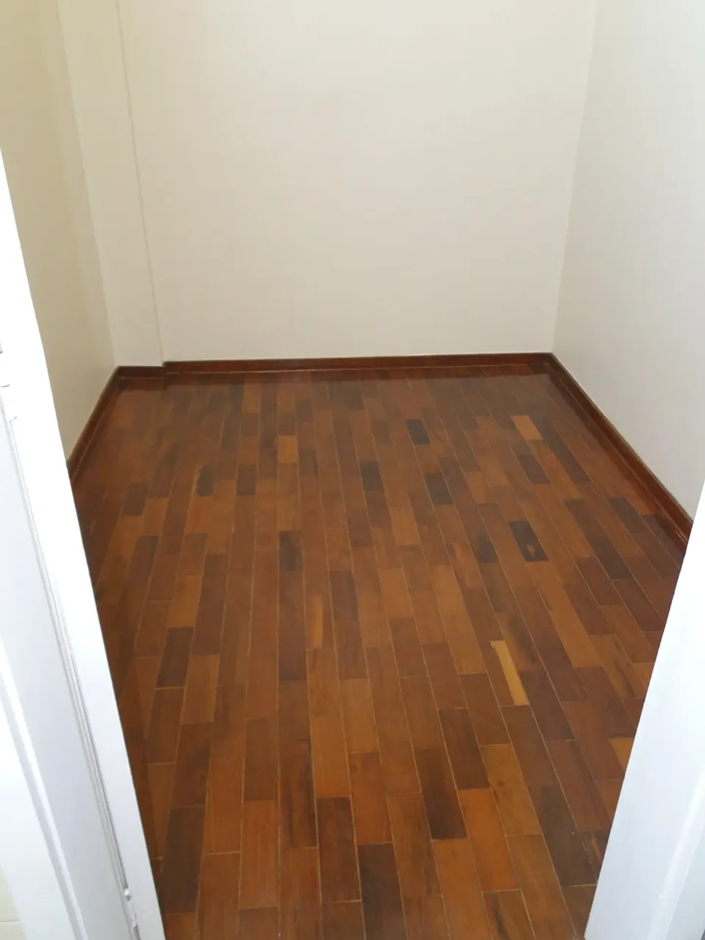 2-bedroom apartment with an en-suite and 2 bathrooms — photo 24