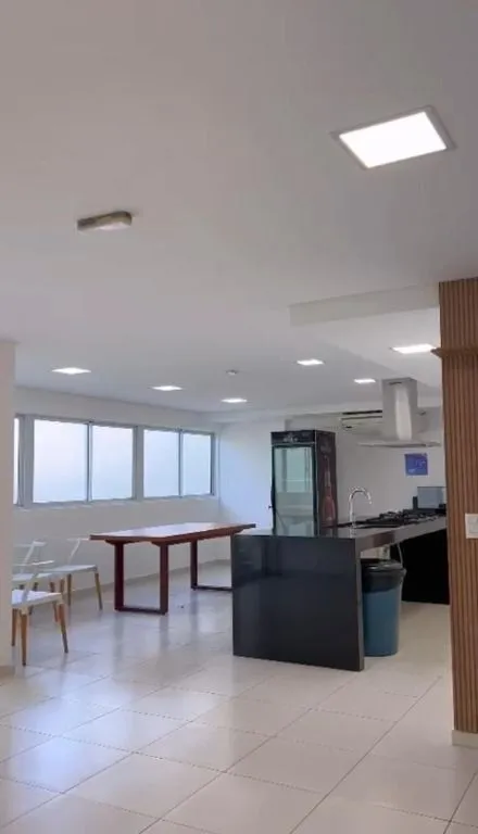 Furnished apartment with 3 bedrooms and open-plan kitchen — photo 17