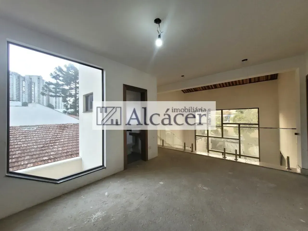 4-suite house 510 m² with laundry area and private garden — photo 9