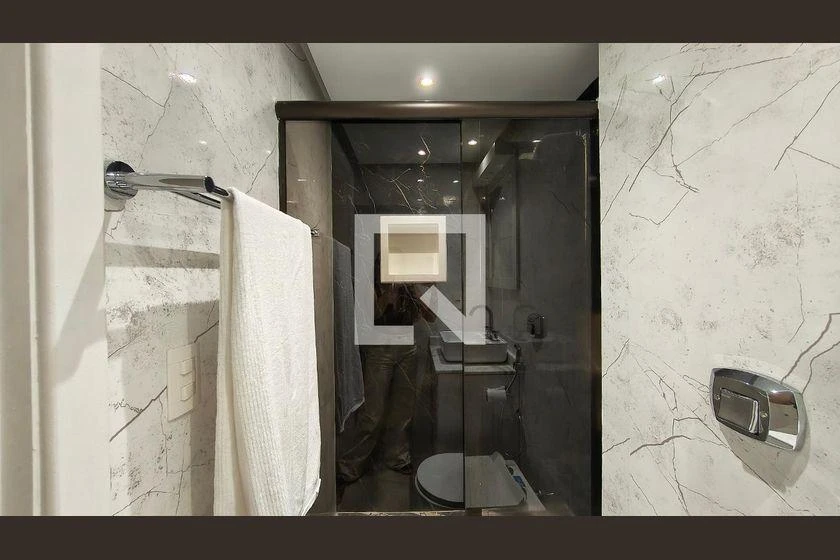 Washing machine in a 4-bedroom apartment, 205 m² — photo 21