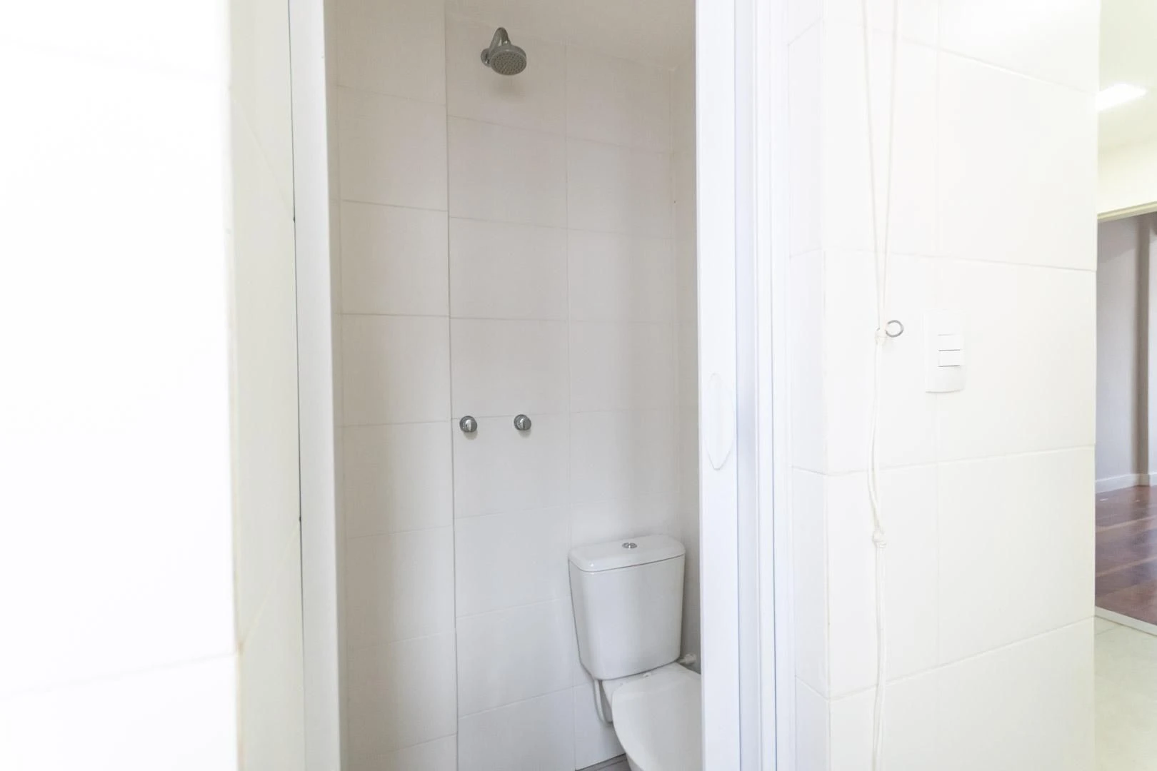 Wood or laminate floors in a 2-bedroom apartment, 64 m² — photo 8