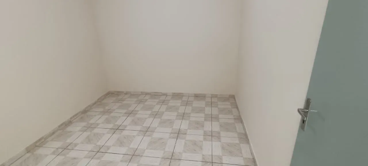 First-floor apartment with 2 bedrooms and balcony — photo 3