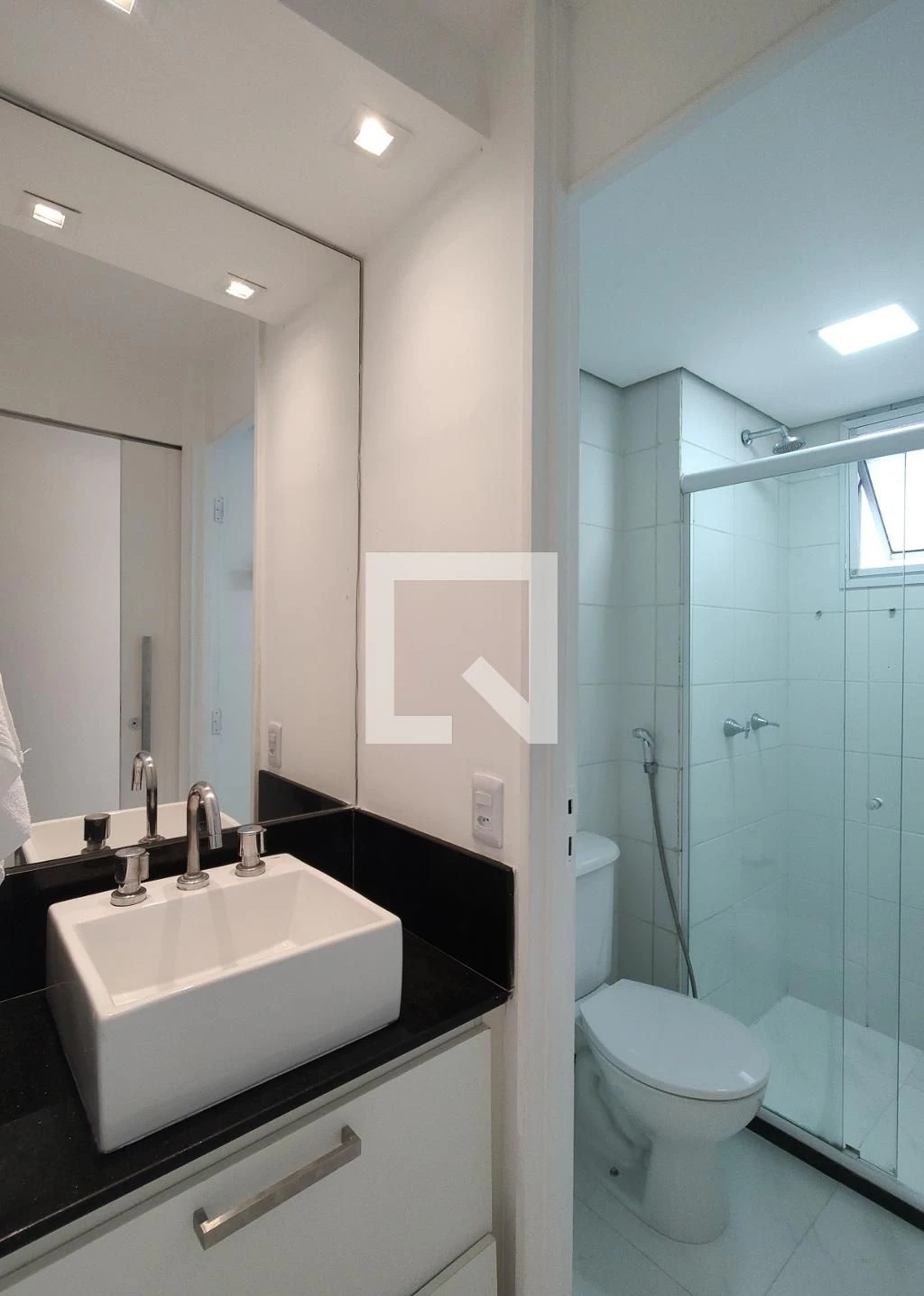 Apartamento de 2 quartos com vista para as montanhas — photo 23
