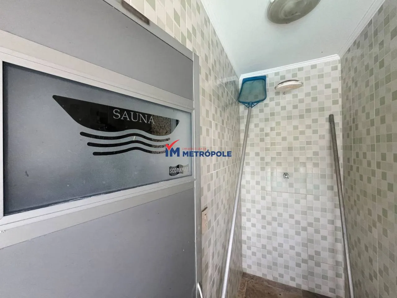 5-bedroom house with a jacuzzi in Rio de Janeiro — photo 47