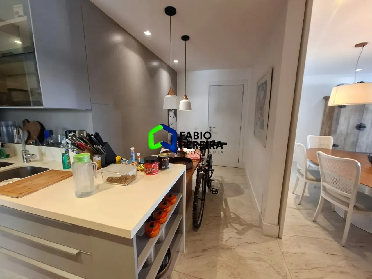 Apartment with open-plan kitchen, 3 bedrooms and 4 baths — photo 18