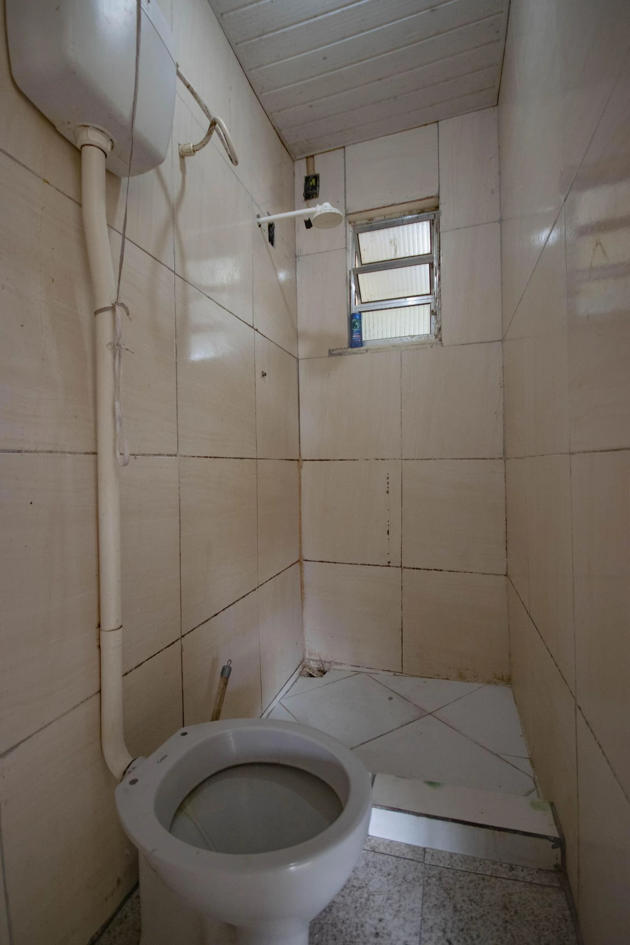 Unfurnished studio with 1 bedroom, balcony and 1 bath — photo 7