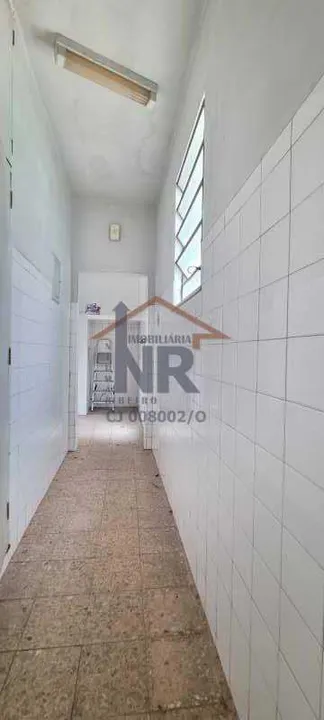 Single-story house with 3 bedrooms, 1 bathroom — photo 4