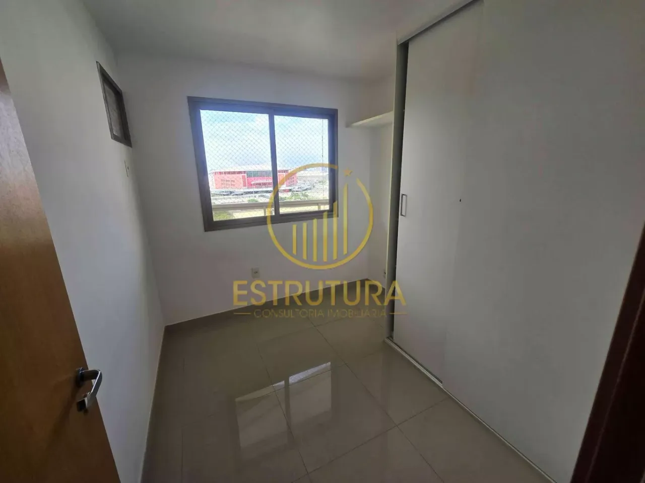 Apartamento com cozinha americana e 3 quartos — photo 16