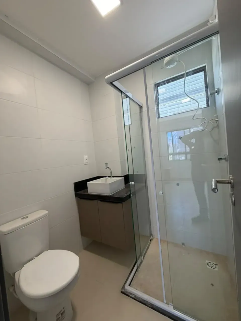 2-bedroom apartment in a building with a pool — photo 9