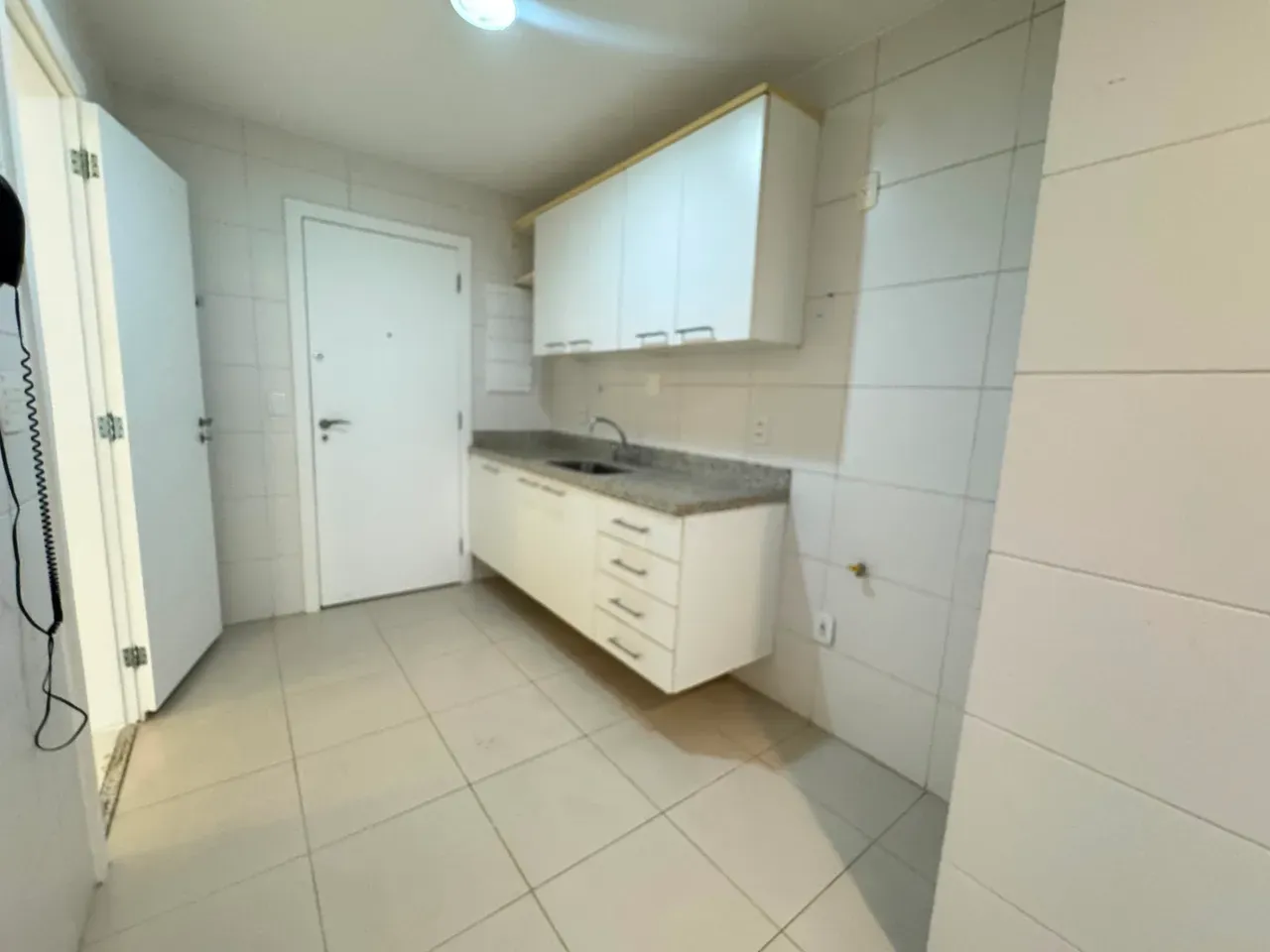 2-bedroom apartment, 1 with its own bathroom, 105 m² — photo 5