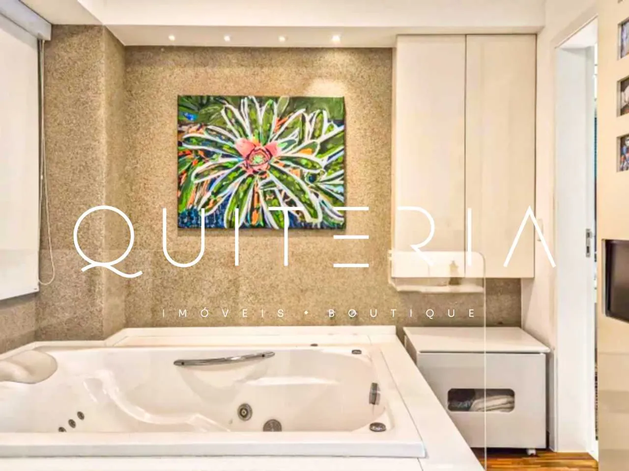 Rental apartment with 4 bedrooms and 5 bathrooms — photo 3