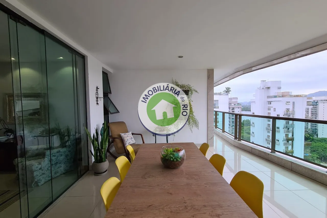 Unfurnished apartment with 4 bedrooms and 5 bathrooms — photo 7