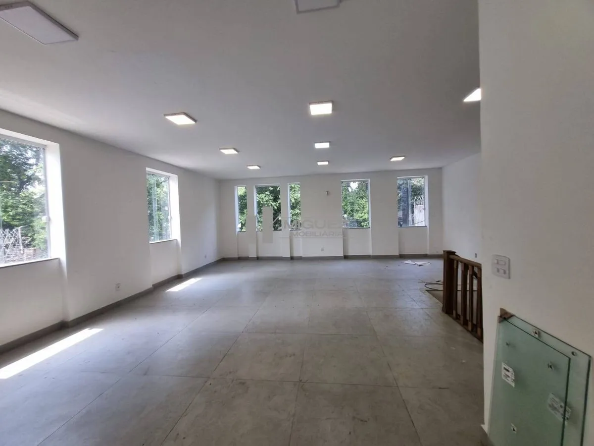 Unfurnished rental house with 1 bedroom and 6 baths 401 m² — photo 35