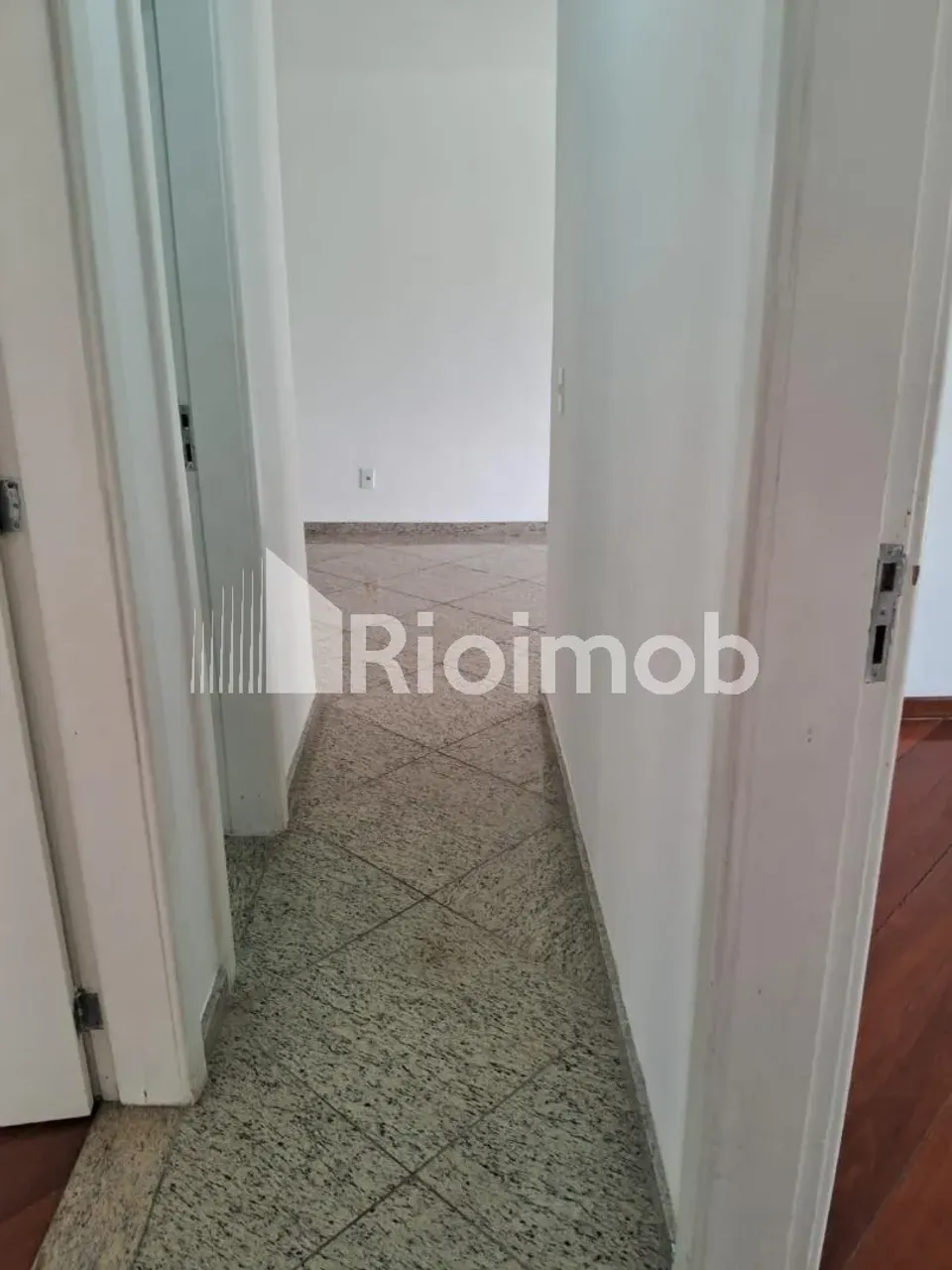 Apartamento com 3 quartos e 2 banheiros — photo 18