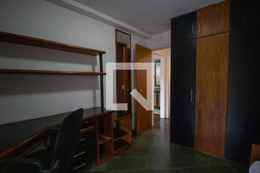200 m² apartment with 3 bedrooms and 2 parking spaces — photo 12