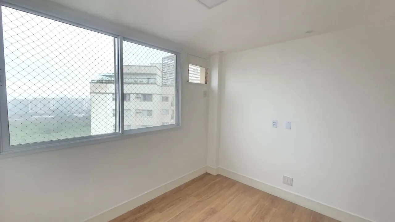Apartamento com cozinha integrada e 4 quartos — photo 10