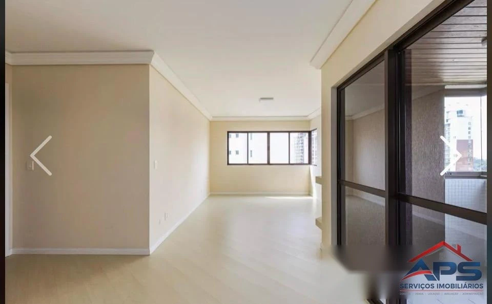 Apartment, 119 m², with a glass-enclosed balcony — photo 11