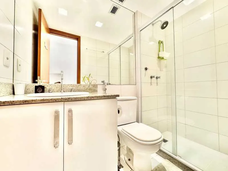 Apartamento amueblado con 2 dormitorios y 3 baños — photo 19
