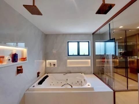 Furnished modern 900 m² house with 5 en-suite bedrooms — photo 16