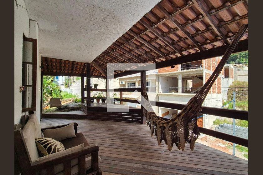 Condo house with 1000 m², 2 en-suite bedrooms — photo 8