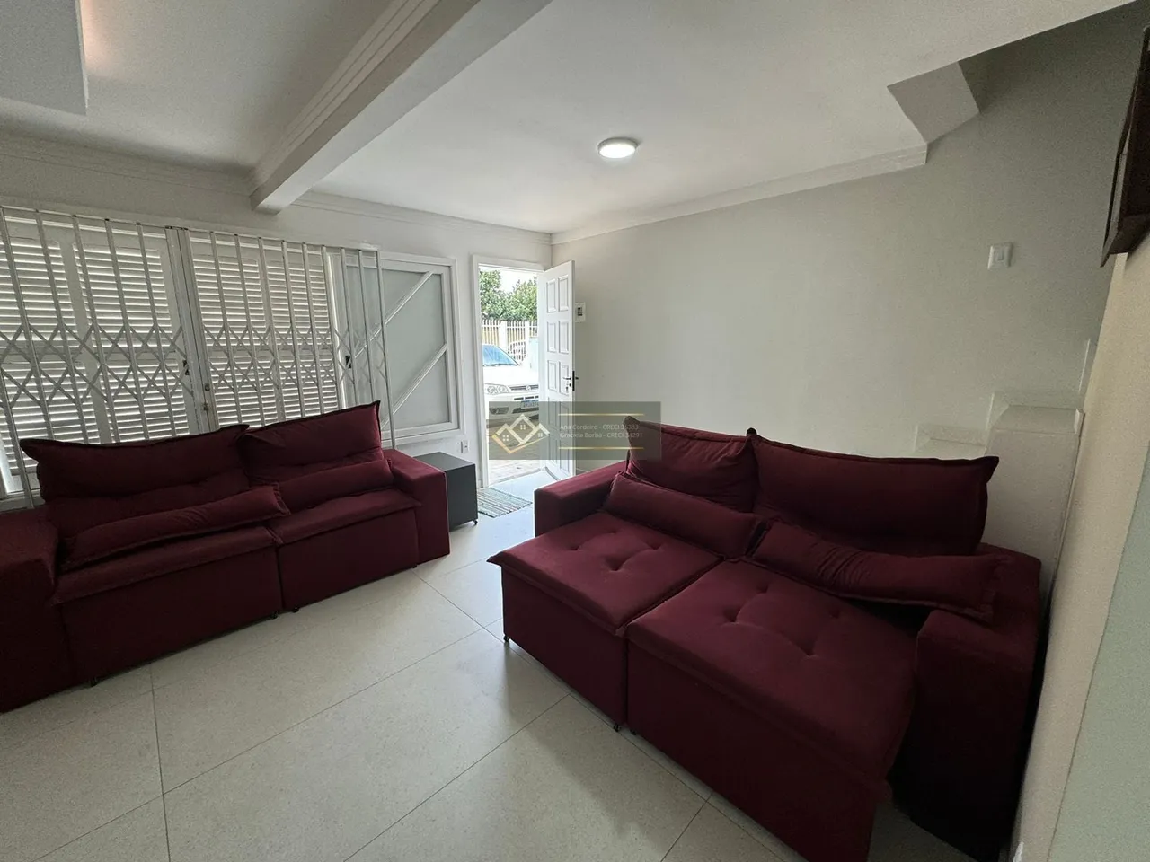 2-bedroom apartment in a building with a pool — photo 5